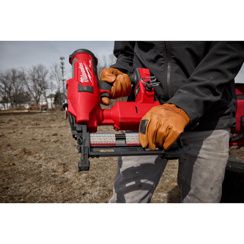 Milwaukee® 2 Inch 9 Gauge Galvanized Staples